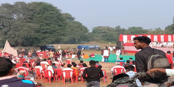 सरना धर्मावलंबियों का महाजुटान, चांद गांव की चंगाई सभा के विरुद्ध गूंजा विरोध