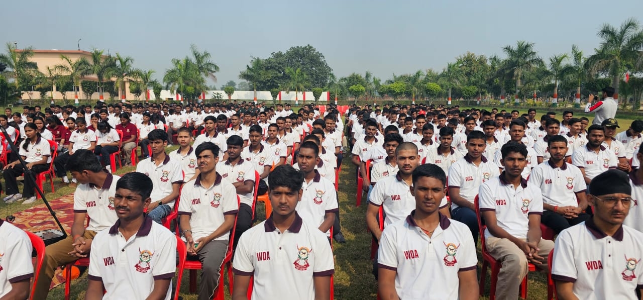 कार्यक्रम में तिब्बती राष्ट्रपति पेम्पा त्सेरिंग