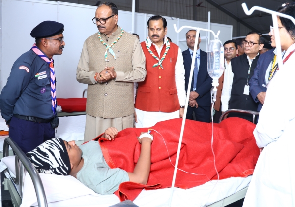 उप मुख्यमंत्री ब्रजेश पाठक ने किया  अस्पताल  का उद्घाटन