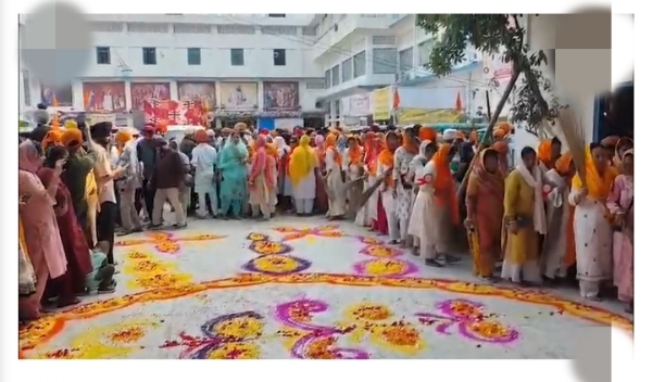 धुबड़ी में रविवार को मनाए जा रहे श्री गुरु तेग बहादुर साहिब जी के 350वां शहीदी पर्व की तस्वीर।