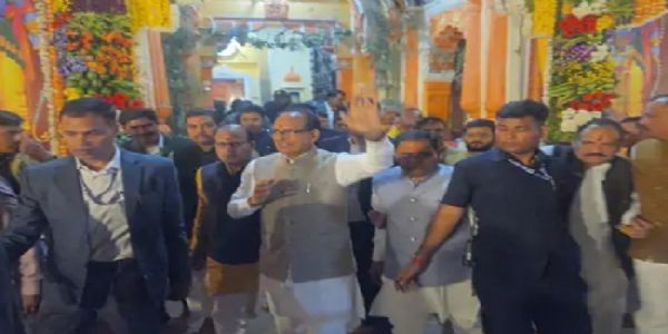 केन्द्रीय मंत्री शिवराज सिंह ओरछा में श्रीराम विवाह महोत्सव में हुए शामिल