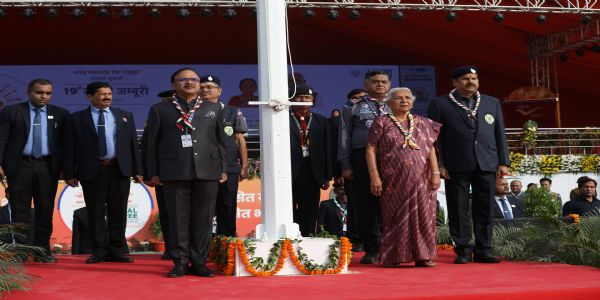 राज्यपाल आनंदी बेन ने झंडारोहण कर 19वीं राष्टीय जंबूरी का किया शुभारंभ
