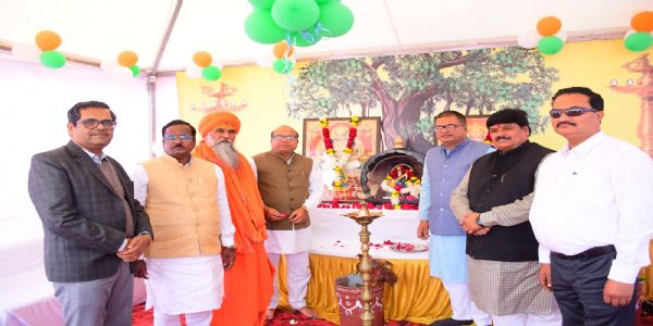 उज्जैनः राष्ट्रीय शालेय मल्लखम्ब प्रतियोगिता का रंगारंग शुभारंभ