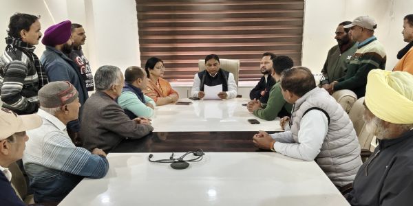 परेशान स्कर्ड बैंक के जमाकर्ताओं ने भाजपा से हस्तक्षेप की मांग की