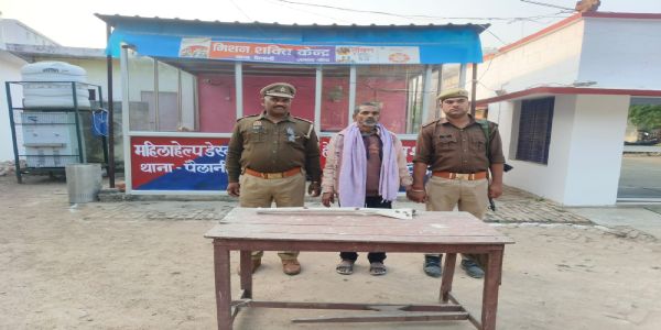 अवैध संबंध के शक में कुल्हाड़ी से मजदूर की हत्या करने वाला गिरफ्तार