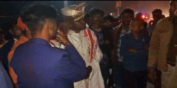 बारातियों के साथ मारपीट और लूटपाट, मामला दर्ज