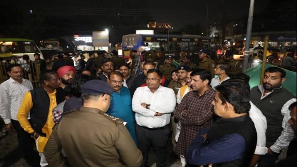 जनप्रतिनिधियों और अधिकारियों ने लिया तैयारियों का जायजा