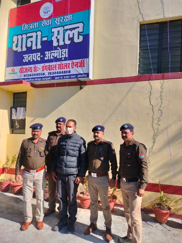 सल्ट क्षेत्र में मिले जिलेटिन ट्यूब मामले का सफल अनावरण, सड़क निर्माण को लाई गई थी जिलेटिन ट्यूब सल्ट क्षेत्र में मिले जिलेटिन ट्यूब मामले का सफल अनावरण, सड़क निर्माण को लाई गई थी जिलेटिन ट्यूब