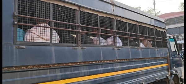 जेल भेजे गए अपराधी जेल भेजे गए अपराधी