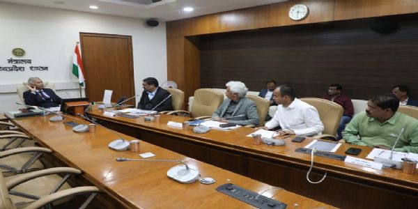 मप्रः मुख्य सचिव ने की जल जीवन मिशन के कार्यों की समीक्षा, समय पर काम पूरा करने के दिए निर्देश