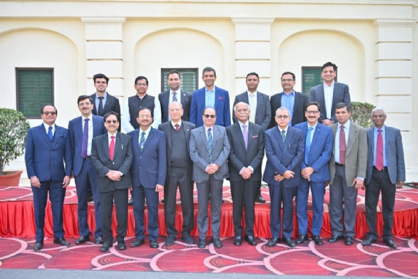 पुरस्कृत पूर्व छात्र पुरस्कृत पूर्व छात्र