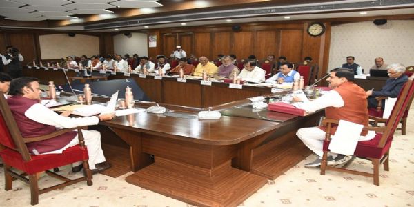 मप्र में मुख्यमंत्री मोहन यादव की अध्यक्षता में मंत्रि-परिषद की बैठक