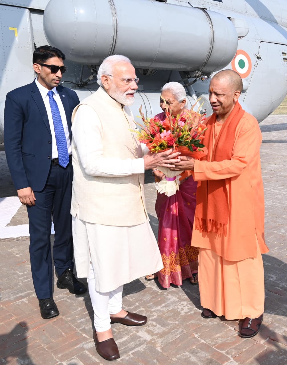 प्रधानमंत्री का स्वागत