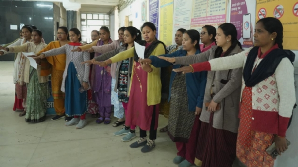 कोरबा : संविधान दिवस पर अधिकारी-कर्मचारियों ने ली शपथ, संविधान की मूल भावना के अनुसार जनहित में कार्य करने का संकल्प