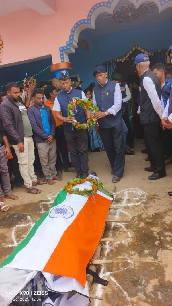 सुकली सड़क हादसे में दो सैनिकों की भी मौत, नवागढ़ में सैन्य सम्मान के साथ अंतिम संस्कार