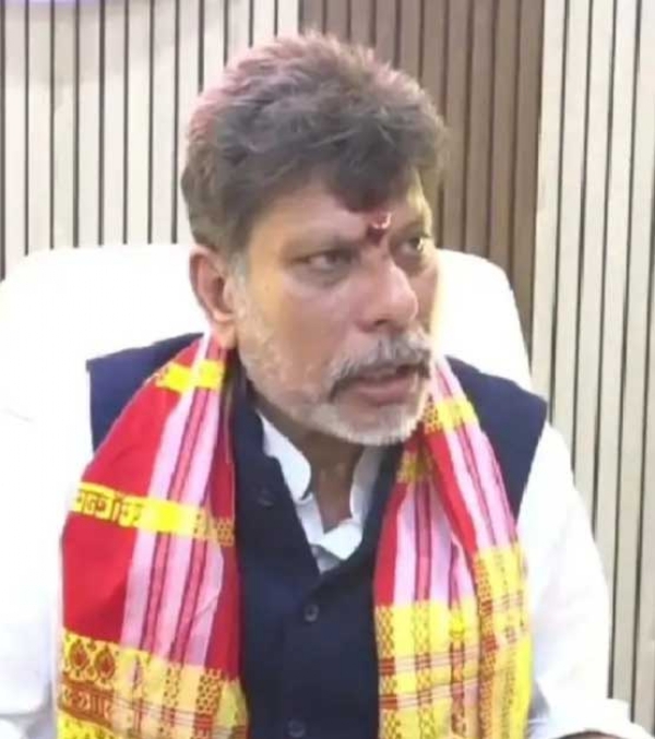 किरण देव