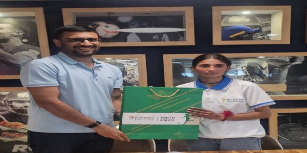 उत्तराखंड की उभरती स्कीयर्स महक कवाण को मिला रिलायंस फाउंडेशन का सहारा