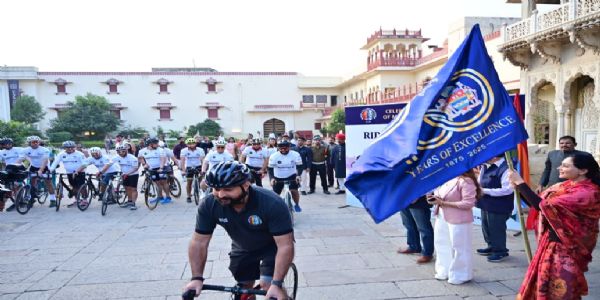 उपमुख्यमंत्री दीया कुमारी ने साइकिल रैली को हरी झंडी दिखाकर किया रवाना