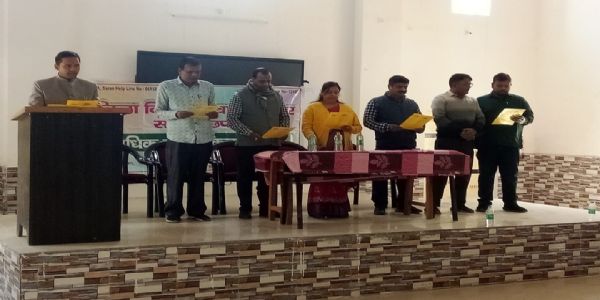 जिला स्कुल में 150 से अधिक छात्रों ने संविधान की उद्देशिका को दोहराया