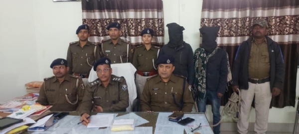 अररिया फोटो:एसडीपीओ पीसी में जानकारी देते