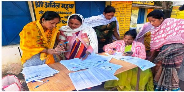 सरगुजा: उदयपुर विकासखण्ड ने रचा नया कीर्तिमान, मतदाता सूची का शत-प्रतिशत डिजिटाइजेशन समय से पहले पूरा