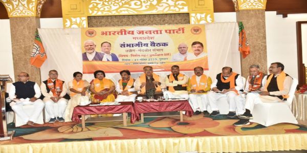 एसआईआर इस अभियान को आंदोलन बनाकर हर कार्यकर्ता मैदान में उतरें : तरुण चुघ