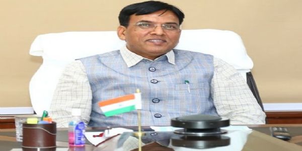 देश में श्रमिकों की पूजा, मेहनत का फल दूजा