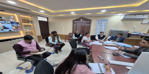 जिलाधिकार ने एक सप्ताह में भूमि अधिग्रहण प्रस्ताव मांगा