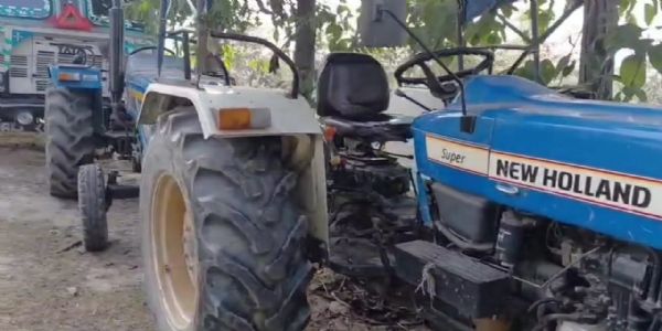 एसटीएफ बरेली यूनिट ने असम व बंगाल से चुराए गए चार ट्रैक्टर पकड़े, चार गिरफ्तार