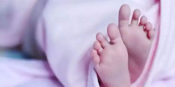 पांच वर्षीय बच्चे को आयसर कैंटर ने कुचला, मौके पर ही मौत