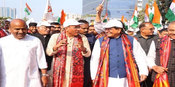 सरकारी सुधारों, विनिर्माण प्रोत्साहन से दूसरी तिमाही की जीडीपी वृद्धि दर 8.2 फीसदी हुई