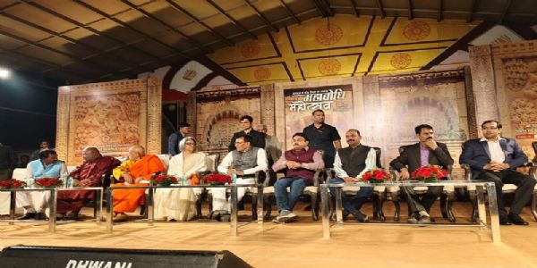 महाबोधि महोत्सव का भव्य आगाज महाबोधि महोत्सव का भव्य आगाज