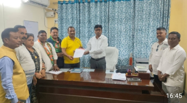 भाजपा का धरना