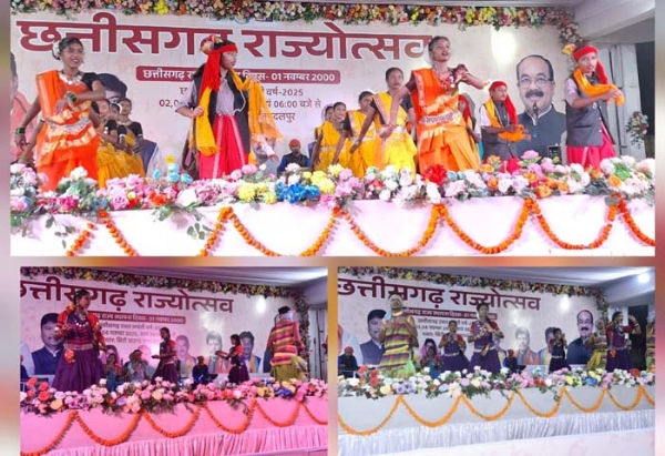 लोक कलाकारों व स्कूली बच्चों ने सांस्कृतिक कार्यक्रम की दी प्रस्तुति लोक कलाकारों व स्कूली बच्चों ने सांस्कृतिक कार्यक्रम की दी प्रस्तुति