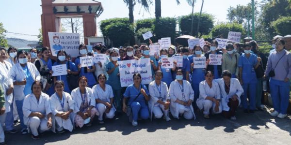 नेपाल नर्सिंग संघ का विरोध प्रदर्शन