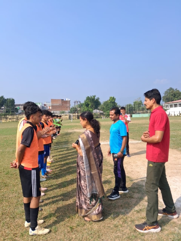 जिला स्तरीय फुटबॉल प्रतियोगिता