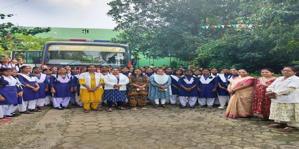 कस्तूरबा गांधी आवासीय बालिका विद्यालय में लगाया गया विशेष हेल्थ कैम्प