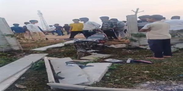 सड़क हादसे में युवक और महिला की मौत, एक घायल