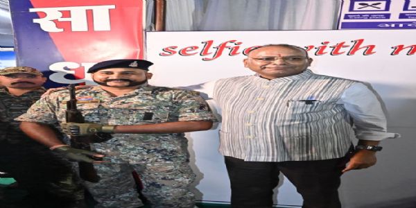 राज्योत्सव में धमतरी पुलिस का जागरूकता स्टाल बना आकर्षण का केंद्र