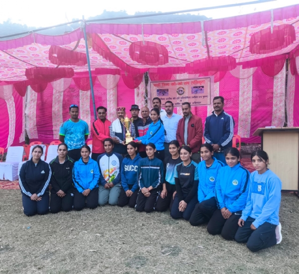 खो-खो में सुंदरनगर की टीम बनी चैंपियन खो-खो में सुंदरनगर की टीम बनी चैंपियन
