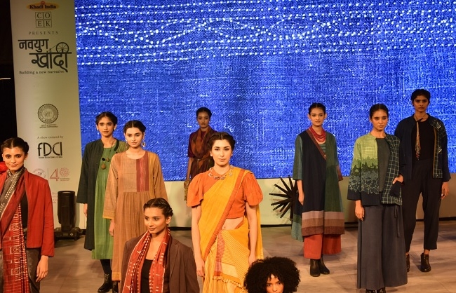 केवीआईसी के अध्यक्ष मनोज कुमार का जारी फोटो