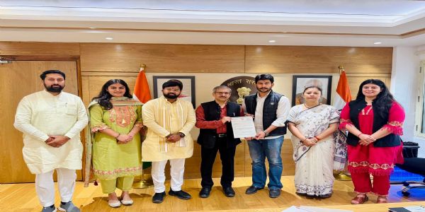 पंजाब विश्वविद्यालय में विवादित शपथपत्र का निर्णय वापसी की मांग को लेकर केन्द्रीय उच्च शिक्षा सचिव से मिला अभाविप का प्रतिनिधिमंडल