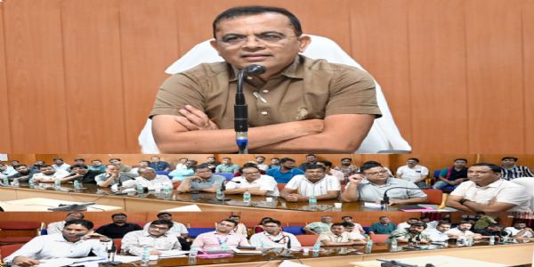 जांजगीर चांपा : कलेक्टर ने ली राइस मिलर्स की बैठक, धान उपार्जन, मिलिंग और बारदाना आपूर्ति की समीक्षा