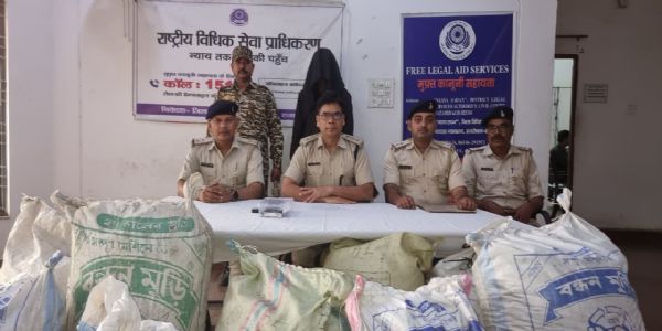 ट्रक से 101 किलो डोडा का छिलका बरामद, एक गिरफ्तार