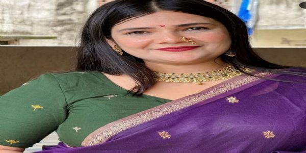 सुप्रसिद्ध गायिका स्वाति मिश्रा