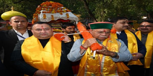 श्री रेणुका जी झील पर प्रतिदिन आरती की पहल सराहनीयः राज्यपाल