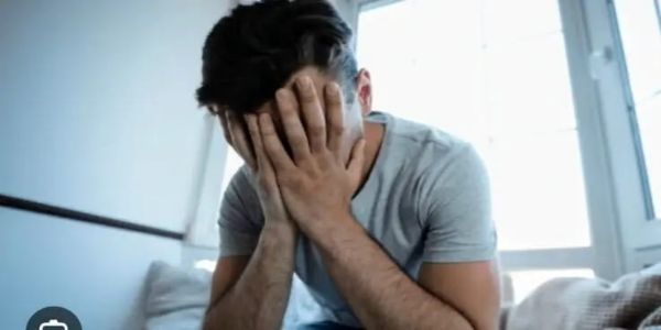 केमिकल इंजीनियर ने की खुदकुशी