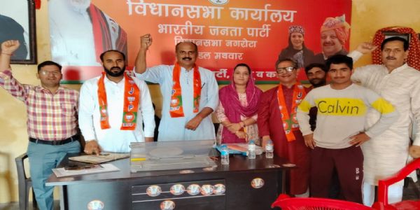 भाजपा प्रत्याशी देवयानी को दिया गया प्रत्येक वोट स्वर्गीय देवेंद्र राणा को श्रद्धांजलि है- डॉ. शिशु