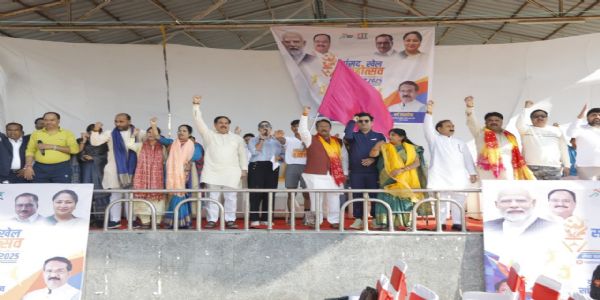 केंद्रीय राज्य मंत्री हर्ष मल्होत्रा ने किया “संसद खेल महोत्सव 2025-पूर्वी दिल्ली” का शुभारंभ केंद्रीय राज्य मंत्री हर्ष मल्होत्रा ने किया “संसद खेल महोत्सव 2025-पूर्वी दिल्ली” का शुभारंभ