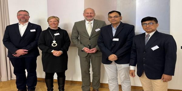 आईआईटी खड़गपुर और जर्मनी की राइनमेन यूनिवर्सिटीज़ के बीच ऐतिहासिक समझौता आईआईटी खड़गपुर और जर्मनी की राइनमेन यूनिवर्सिटीज़ के बीच ऐतिहासिक समझौता